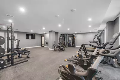 108 Middle Neck Road #3G, Great Neck, NY 11021 - Photo 8