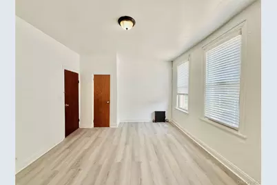 1823 Radcliff Avenue, Bronx, NY 10462 - Photo 6