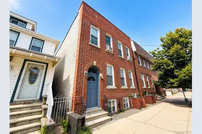 1823 Radcliff Avenue, Bronx, NY 10462 - Photo 1