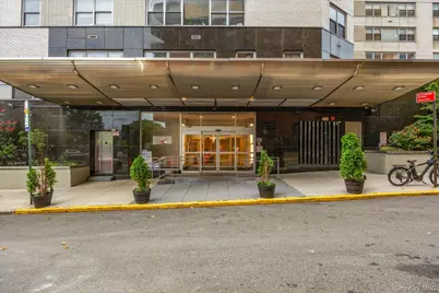 125-10 Queens Boulevard #716, Kew Gardens, NY 11415 - Photo 2