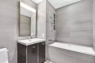 252 South St, New York, NY 10002 - Photo 22