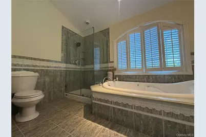 24 Arlington Avenue, Smithtown, NY 11780 - Photo 10