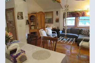 463 Mountain Road, Bloomingburg, NY 12721 - Photo 10
