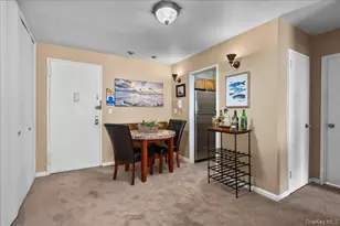 16 Lake St, White Plains, NY 10603 - Photo 8
