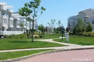 65-08 Ocean Ave N, Arverne, NY 11692 - Photo 12