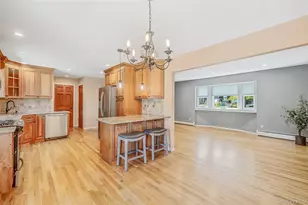 10 Foothill Ln, Smithtown, NY 11787 - Photo 8