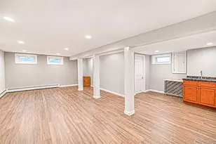 10 Foothill Ln, Smithtown, NY 11787 - Photo 26