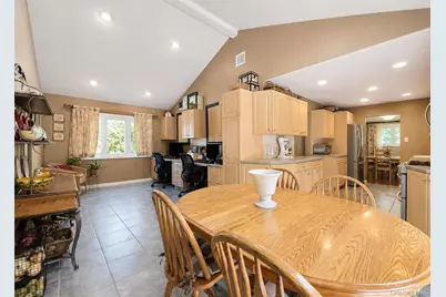 8 Starlight Drive, Commack, NY 11725 - Photo 6