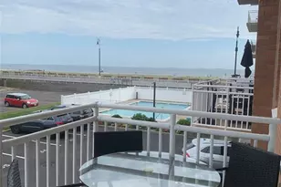 780 W Broadway, Long Beach, NY 11561 - Photo 14