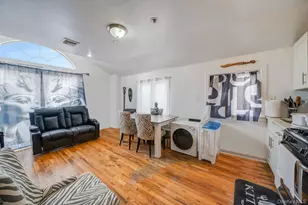 2858 Sampson Ave, Bronx, NY 10465 - Photo 10