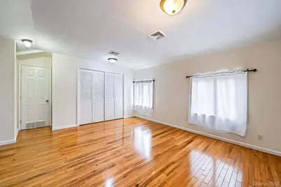 2858 Sampson Avenue, Bronx, NY 10465 - Photo 14