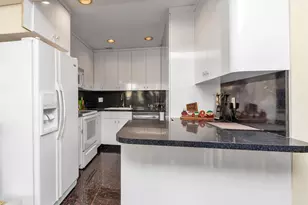 162-30 Powells Cove Blvd, Whitestone, NY 11357 - Photo 4