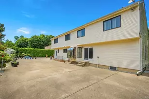 5 Dohne Ct, Greenlawn, NY 11740 - Photo 8