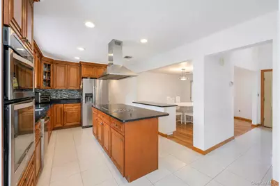 5 Dohne Court, Greenlawn, NY 11740 - Photo 20