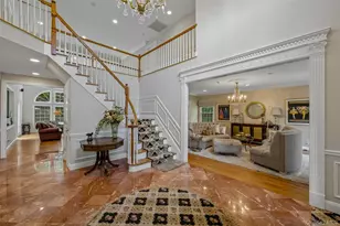50 Eastwoods Ct, Roslyn, NY 11576 - Photo 10
