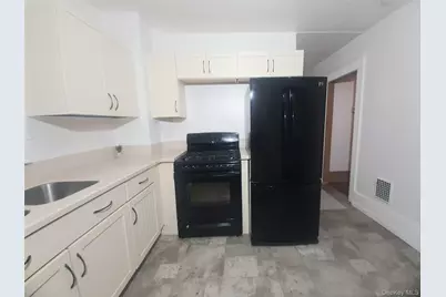 118 College Avenue, Poughkeepsie, NY 12603 - Photo 10