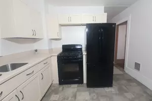 118 College Ave, Poughkeepsie, NY 12603 - Photo 10