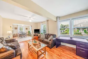 123 Clinton Ave, Patchogue, NY 11772 - Photo 6