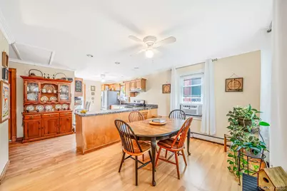 123 Clinton Avenue, Patchogue, NY 11772 - Photo 8