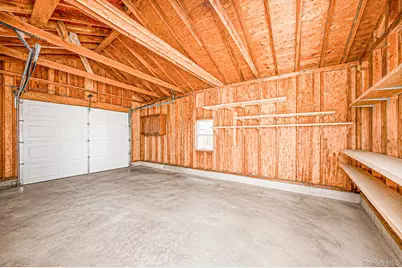 123 Clinton Avenue, Patchogue, NY 11772 - Photo 24