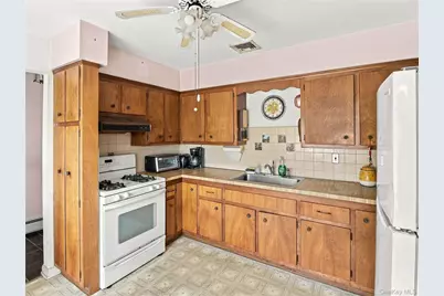 143 S Harrison Avenue, Congers, NY 10920 - Photo 16