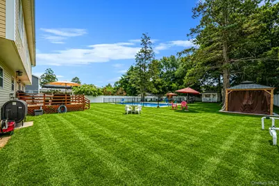 12 Nostrand Avenue, Brentwood, NY 11717 - Photo 50
