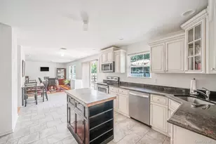 12 Nostrand Ave, Brentwood, NY 11717 - Photo 8