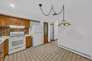 37 Julie Dr, Hopewell Junction, NY 12533 - Photo 14