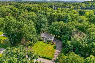 37 Julie Dr, Hopewell Junction, NY 12533 - Photo 36
