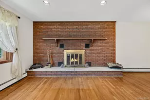 37 Julie Dr, Hopewell Junction, NY 12533 - Photo 8