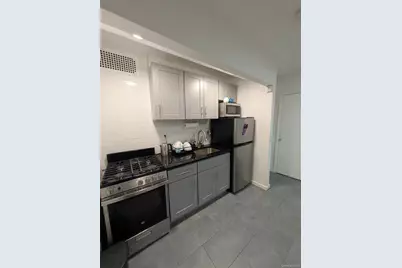 213-05 75th Avenue #5M, Oakland Gardens, NY 11364 - Photo 2