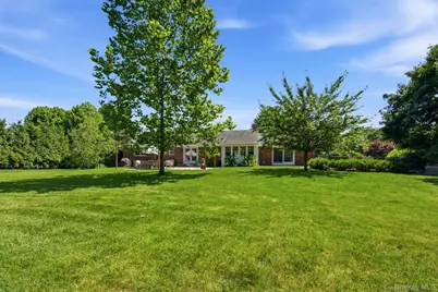 23 Renwick Avenue, Huntington, NY 11743 - Photo 40