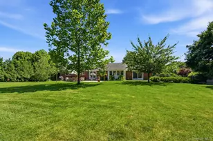 23 Renwick Ave, Huntington, NY 11743 - Photo 40