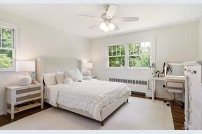 23 Renwick Avenue, Huntington, NY 11743 - Photo 36