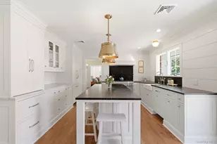 23 Renwick Ave, Huntington, NY 11743 - Photo 16