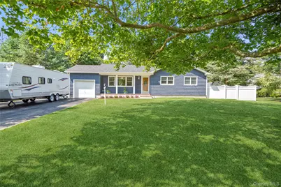 48 Newport Beach Boulevard, East Moriches, NY 11940 - Photo 2