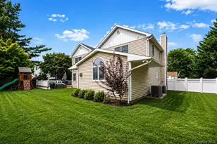 15 Kirby Ln, Commack, NY 11725 - Photo 36