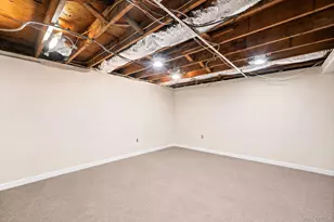 15 Kirby Ln, Commack, NY 11725 - Photo 32
