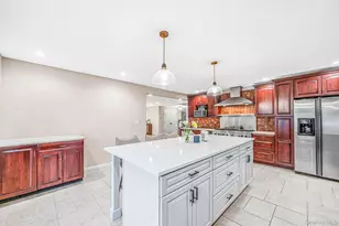 15 Kirby Ln, Commack, NY 11725 - Photo 8