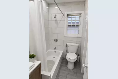 [Address not provided], New Hyde Park, NY 11040 - Photo 8