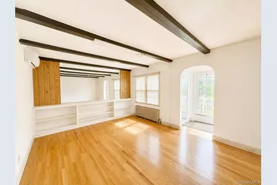 [Address not provided], New Hyde Park, NY 11040 - Photo 2