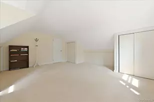 43 Scott St, New Hyde Park, NY 11040 - Photo 20
