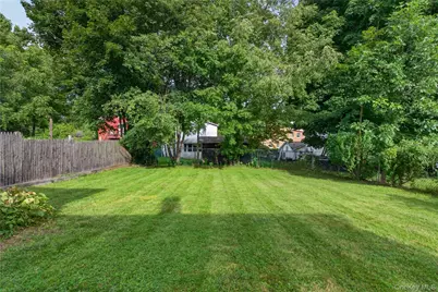 19 Railroad Avenue, Walden, NY 12586 - Photo 24