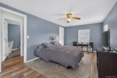 19 Railroad Avenue, Walden, NY 12586 - Photo 16