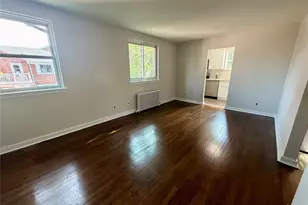 255-49 75th Ave, Glen Oaks, NY 11004 - Photo 4