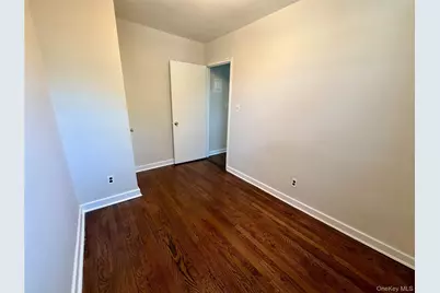 255-49 75th Avenue #2nd Floor, Glen Oaks, NY 11004 - Photo 10