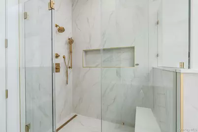 1475 Laurel Avenue, Southold, NY 11971 - Photo 22