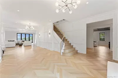 104 Premium Point, Mamaroneck, NY 10801 - Photo 4