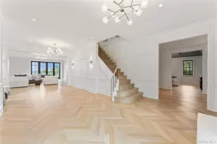 104 Premium Point, Mamaroneck, NY 10801 - Photo 4