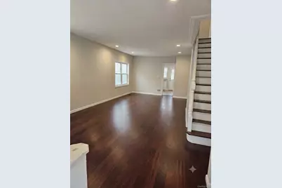 92-10 212th Place, Queens Village, NY 11428 - Photo 10